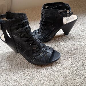 Vince Camuto Black Heels with Strappy Design and Chunky Heel